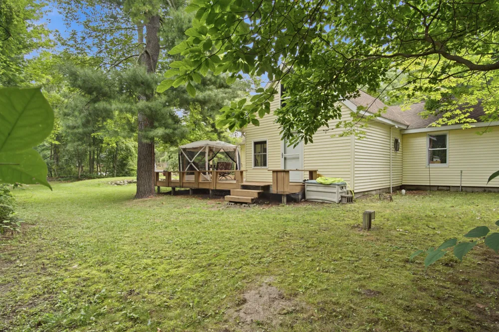 1508 E Hess Lake Drive Grant Township, MI 49327