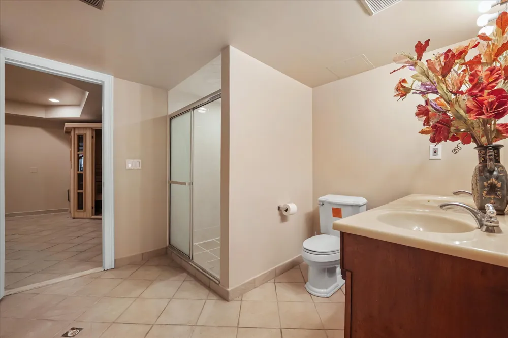 2086 Autumn Hill Drive Scio Township, MI 48103