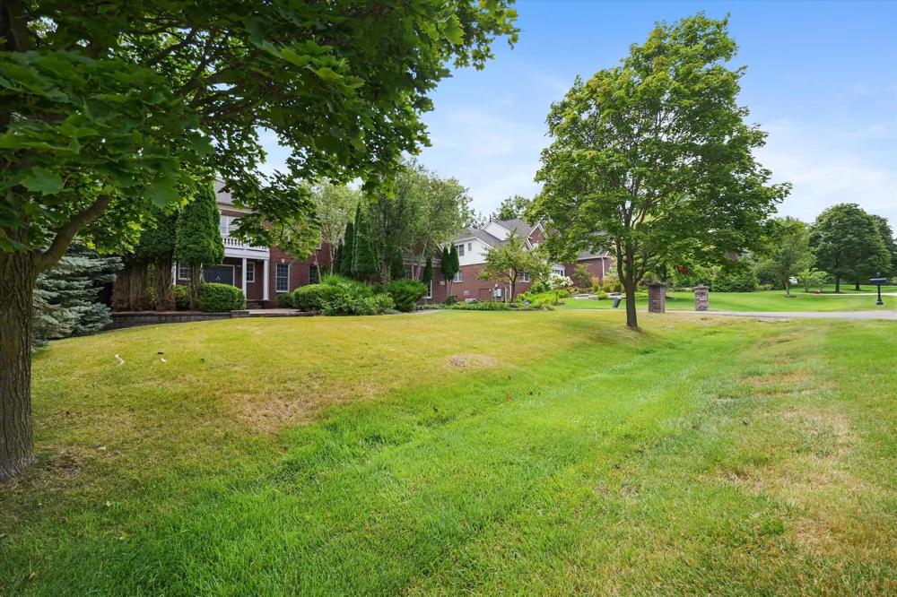 2086 Autumn Hill Drive Scio Township, MI 48103