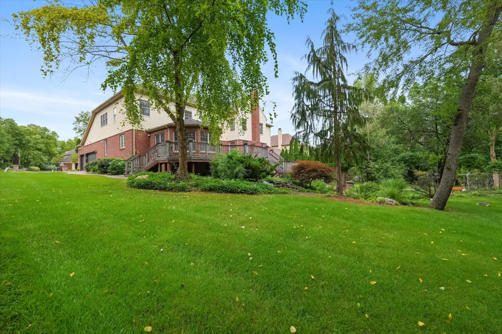 2086 Autumn Hill Drive Scio Township, MI 48103