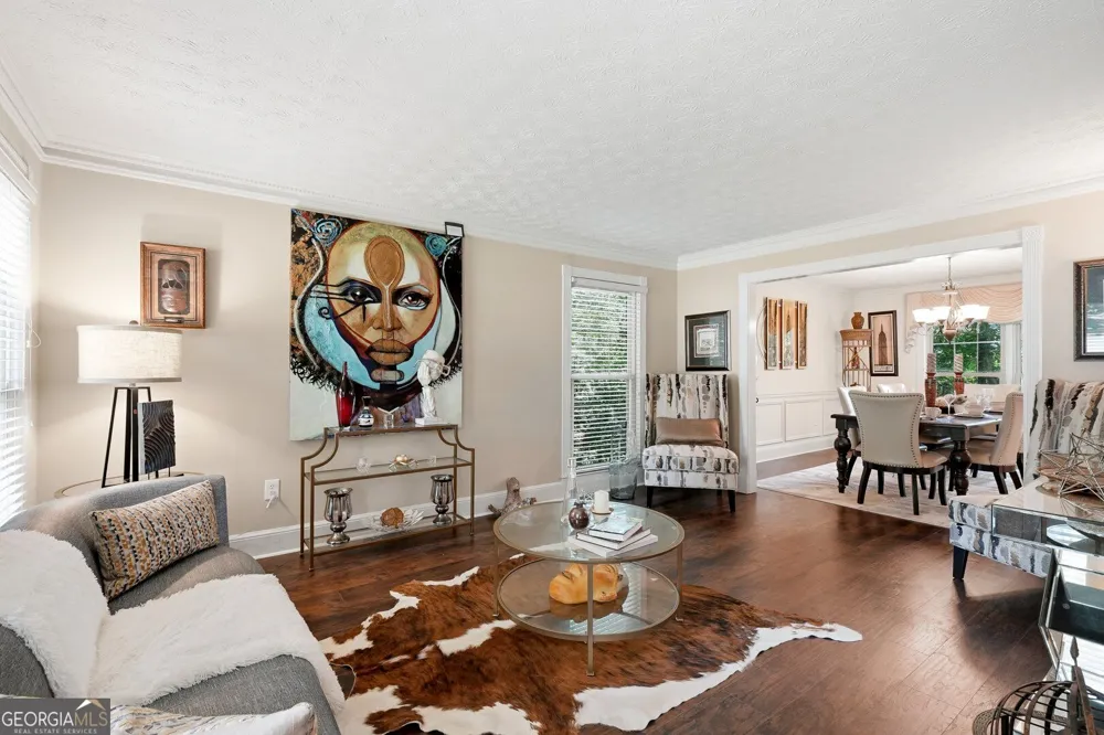 5027 Castlewood DR SW Lilburn, GA 30047