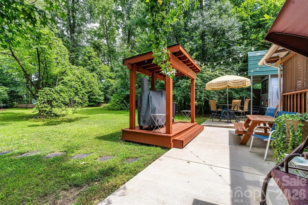 7697 Katherine Drive Denver, NC 28037