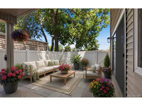 1120 S Clinton Street #1120-72
