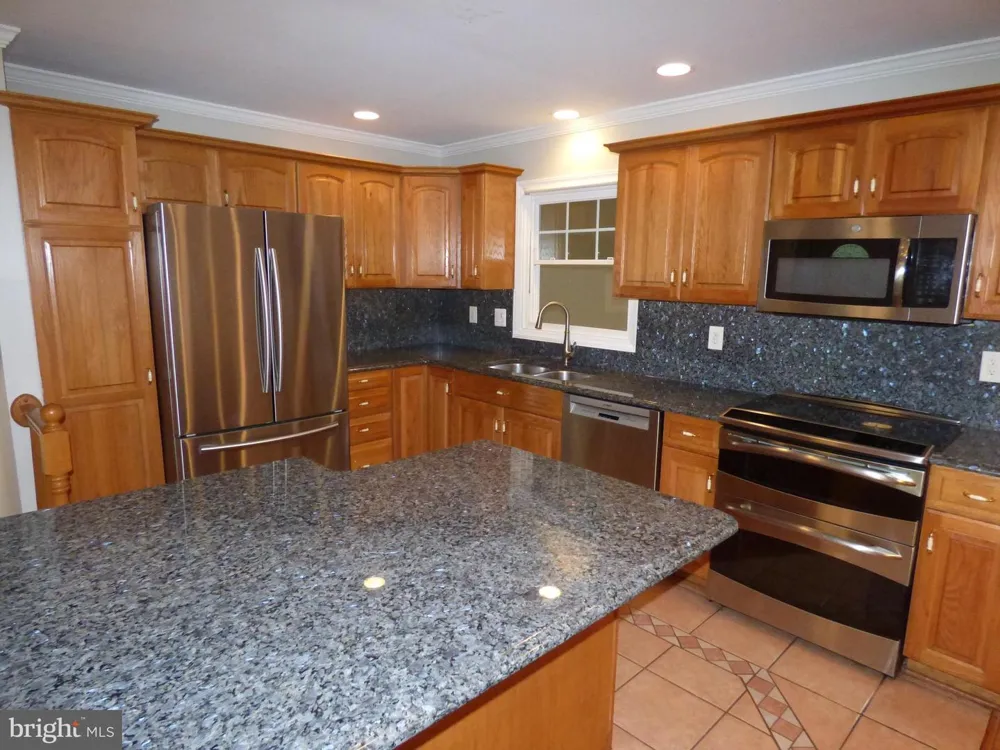 9529 HARVEST PLACE Manassas, VA 20110