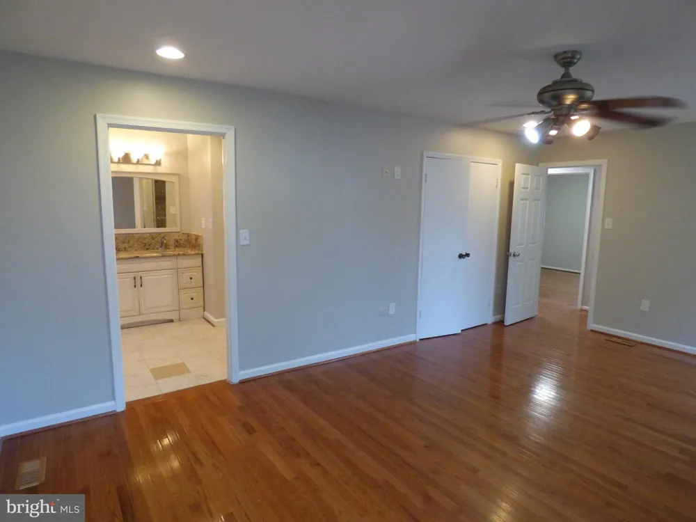 9529 HARVEST PLACE Manassas, VA 20110