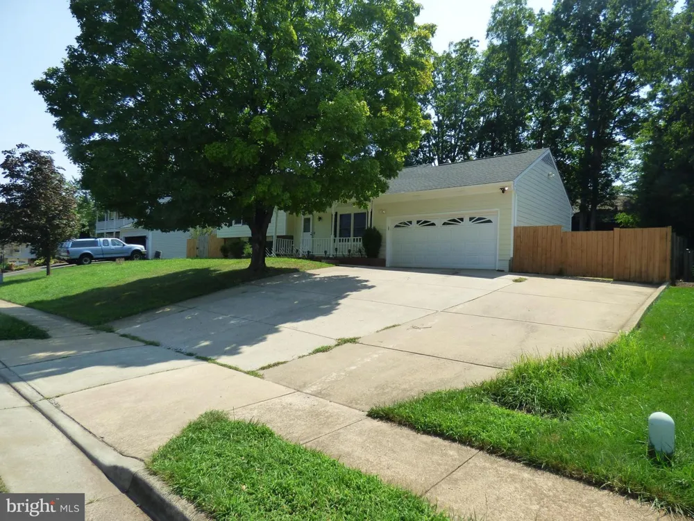 9529 HARVEST PLACE Manassas, VA 20110