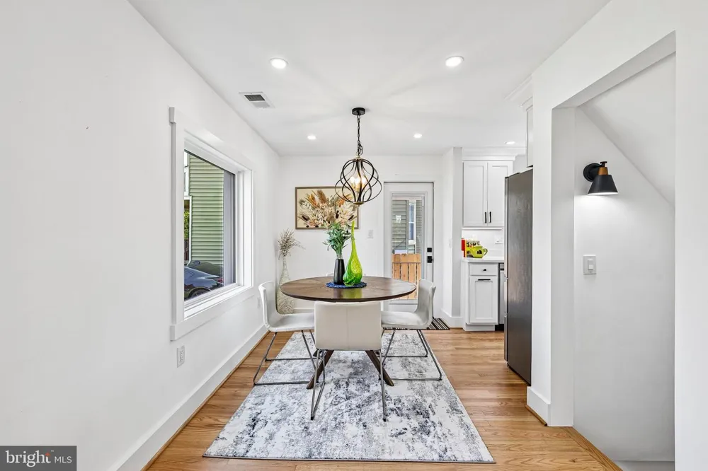 2408 2ND STREET S Arlington, VA 22204