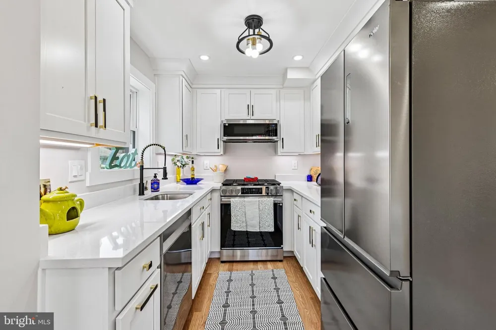 2408 2ND STREET S Arlington, VA 22204