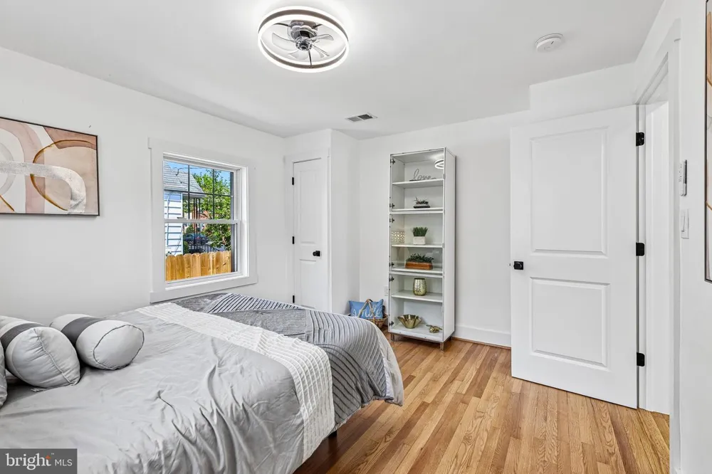 2408 2ND STREET S Arlington, VA 22204