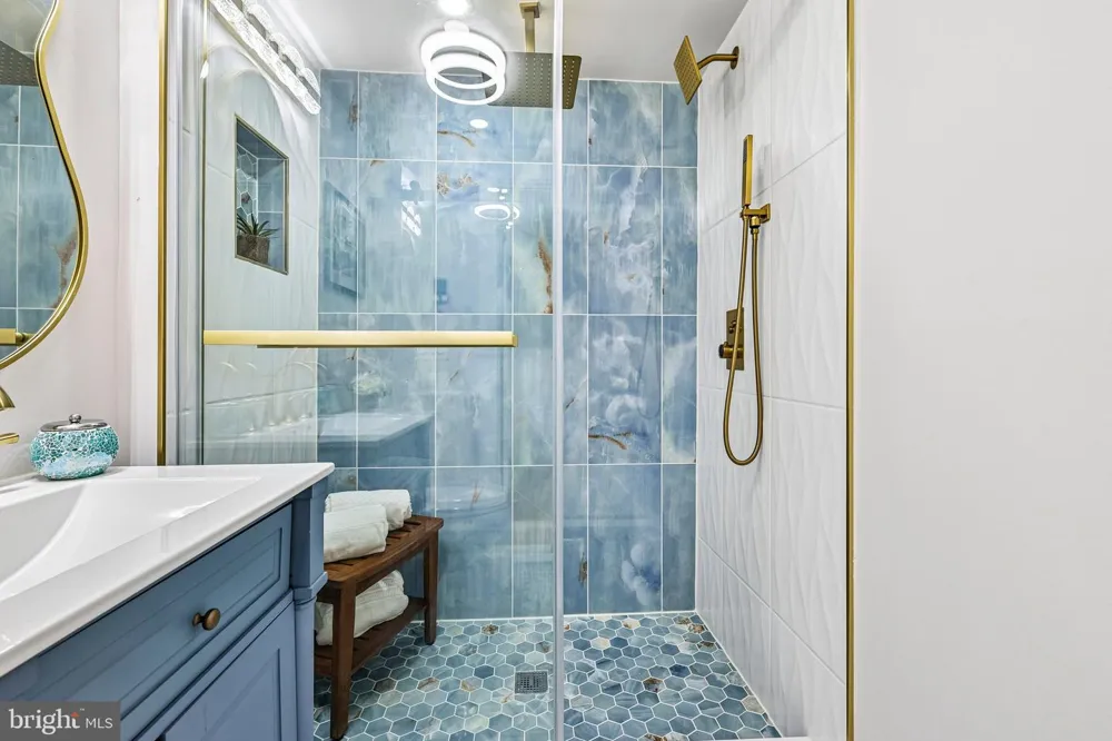 2408 2ND STREET S Arlington, VA 22204