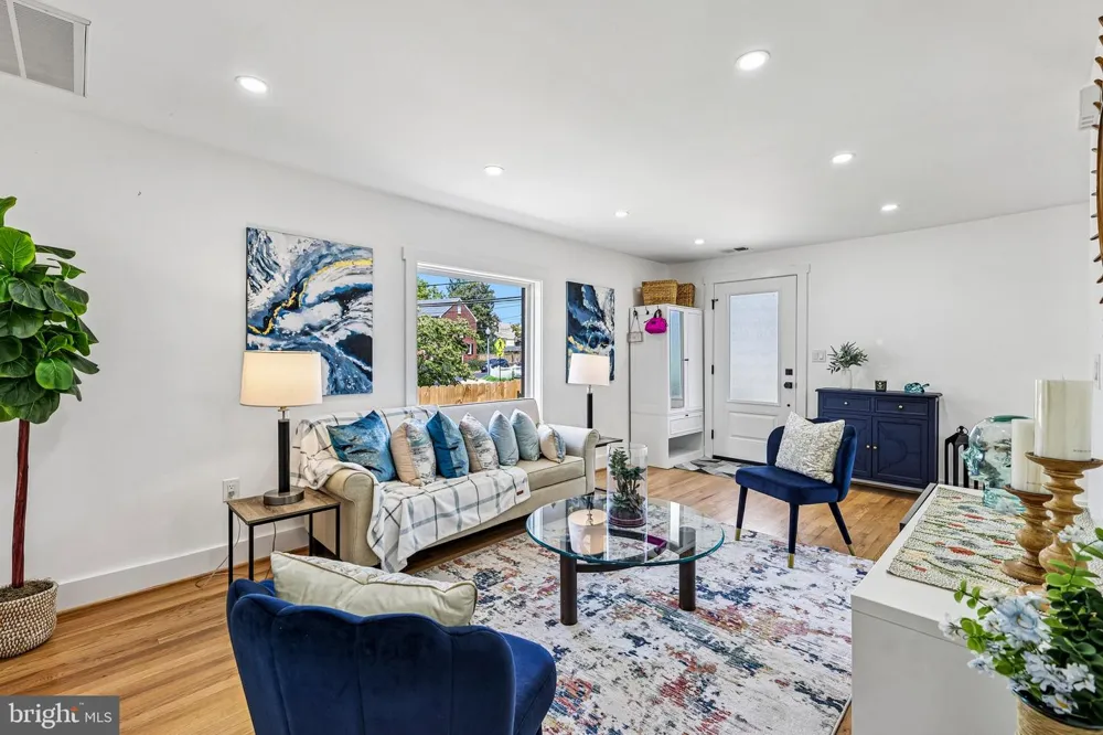 2408 2ND STREET S Arlington, VA 22204