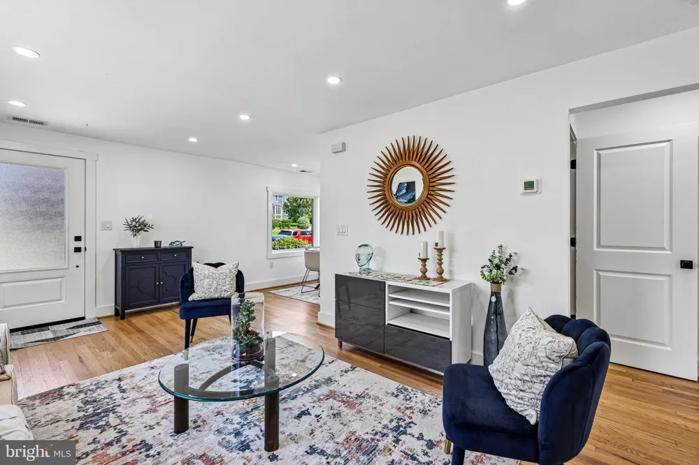 2408 2ND STREET S Arlington, VA 22204