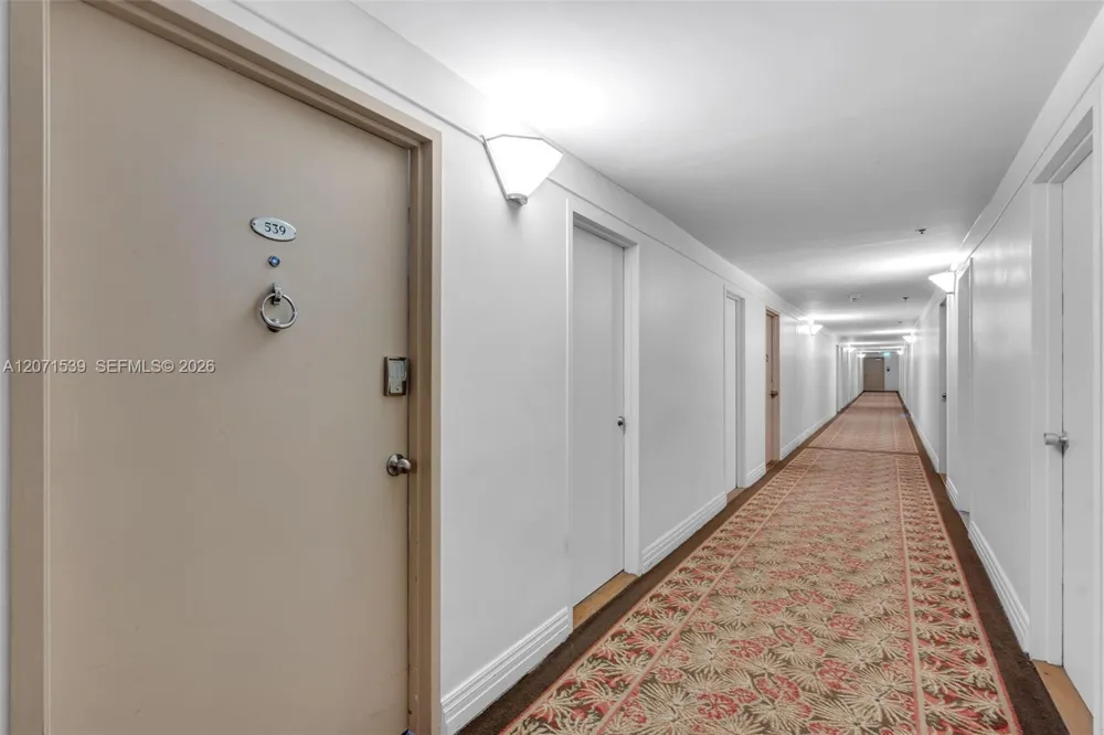100 Lincoln Rd #539 Miami Beach, FL 33139