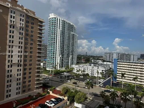 1904 S Ocean Dr #1107 Hallandale Beach, FL 33009