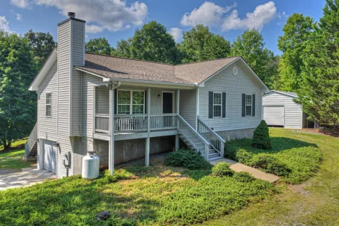 96 Creekside Drive