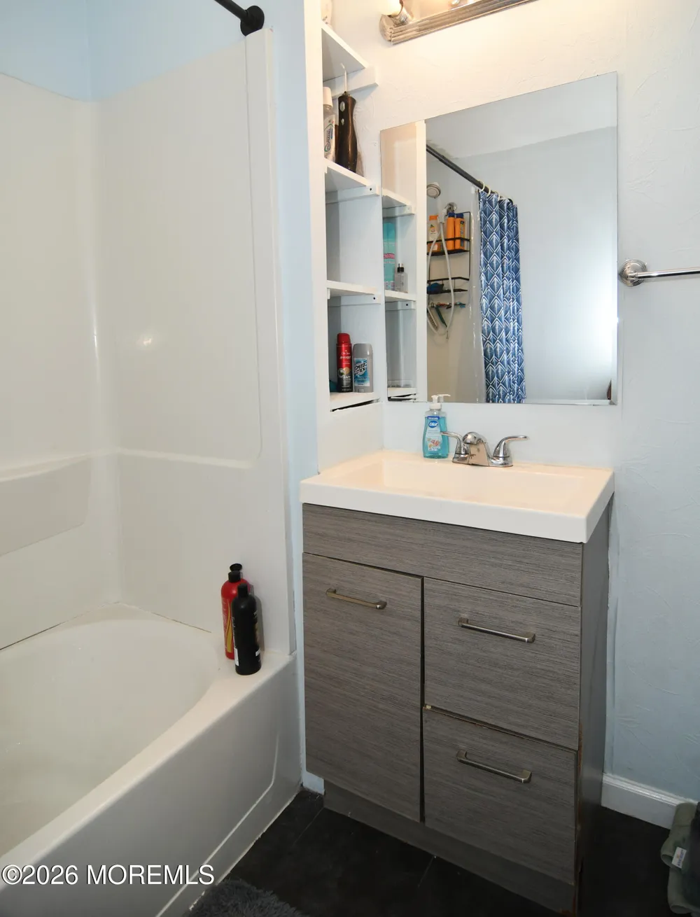 84 Lighthouse Drive Waretown, NJ 08758