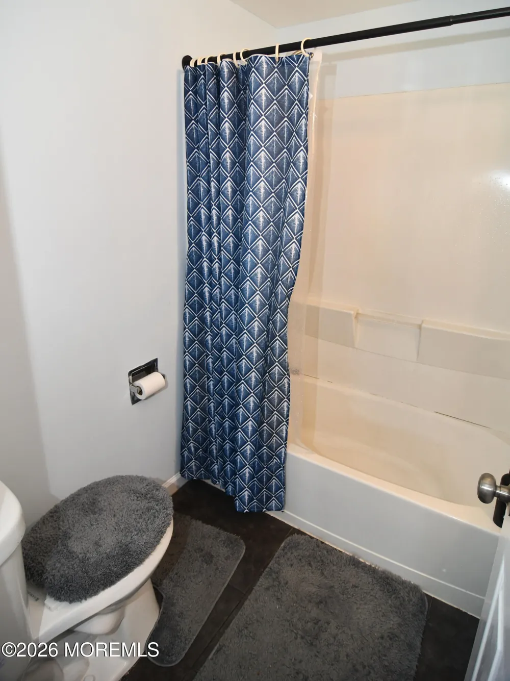 84 Lighthouse Drive Waretown, NJ 08758