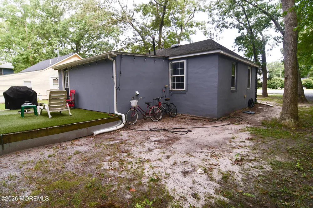 84 Lighthouse Drive Waretown, NJ 08758