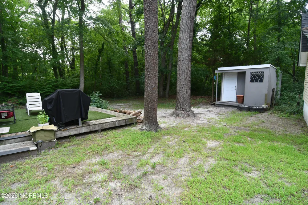84 Lighthouse Drive Waretown, NJ 08758