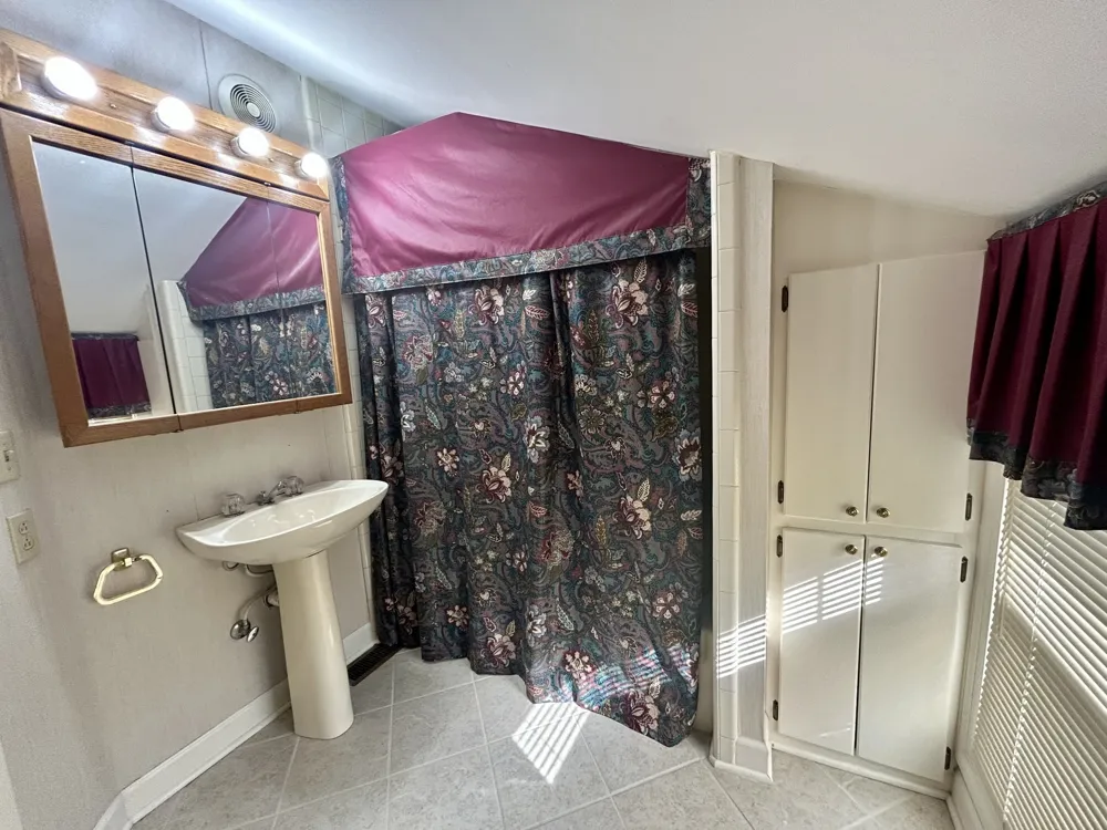 112 Windrift Ct McMinnville, TN 37110