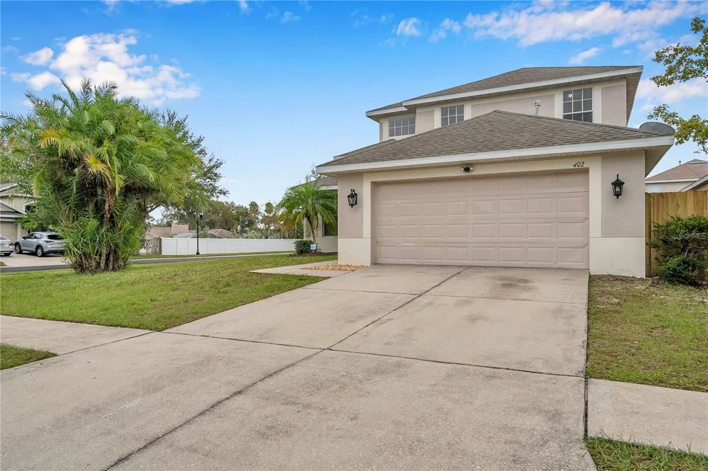 402 HALIFAX BAY COURT Apollo Beach, FL 33572