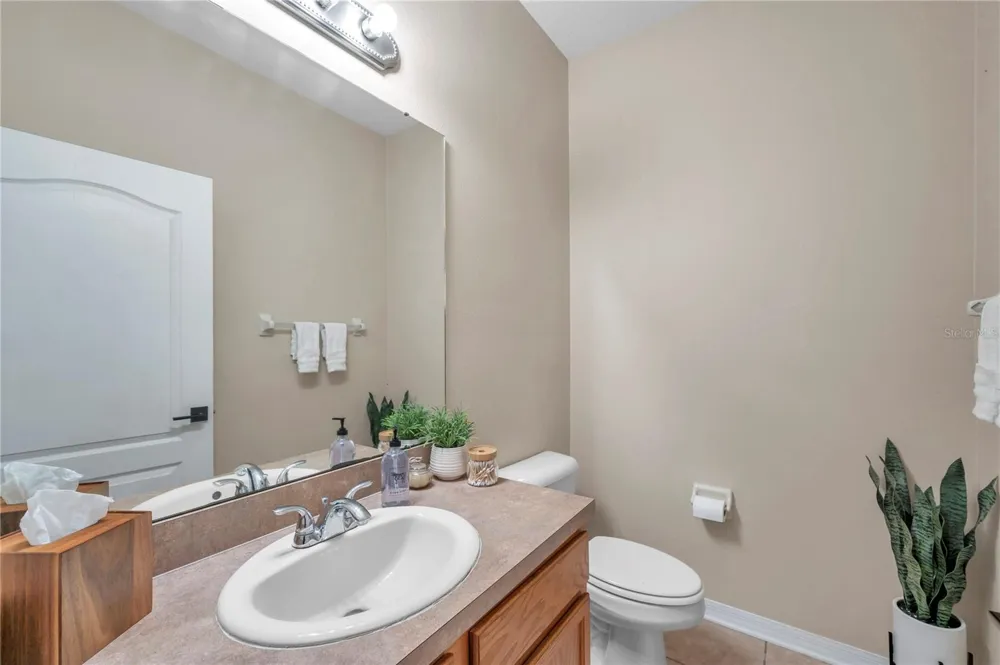 402 HALIFAX BAY COURT Apollo Beach, FL 33572