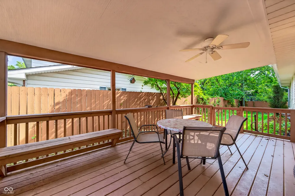 5310 Regency Drive Columbus, IN 47203