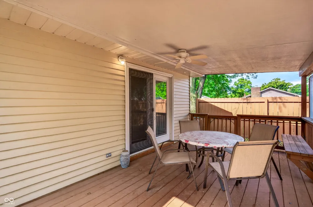 5310 Regency Drive Columbus, IN 47203