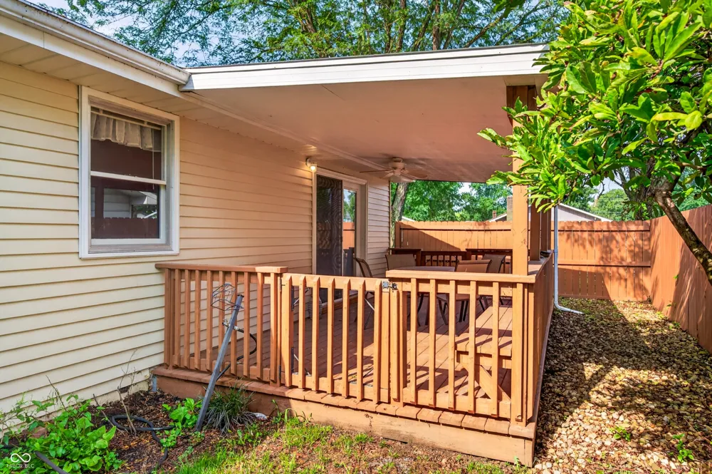 5310 Regency Drive Columbus, IN 47203