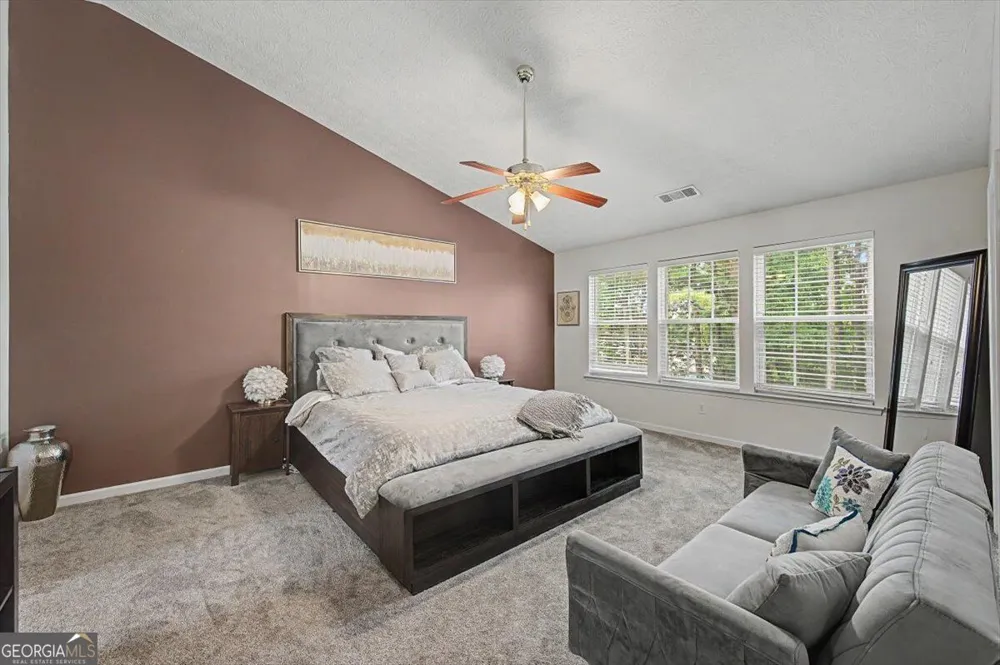 111 Village TRCE Woodstock, GA 30188