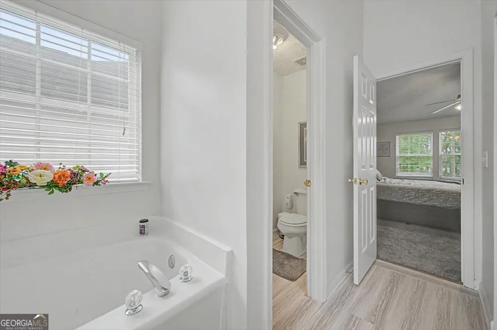 111 Village TRCE Woodstock, GA 30188
