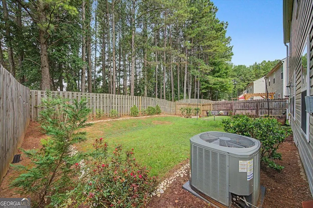 111 Village TRCE Woodstock, GA 30188