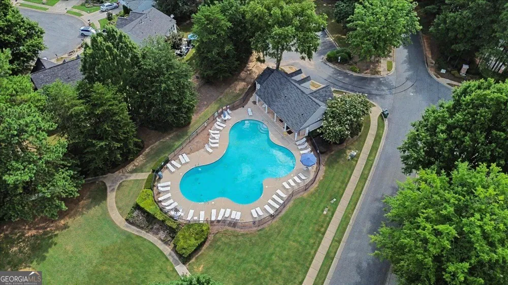 111 Village TRCE Woodstock, GA 30188