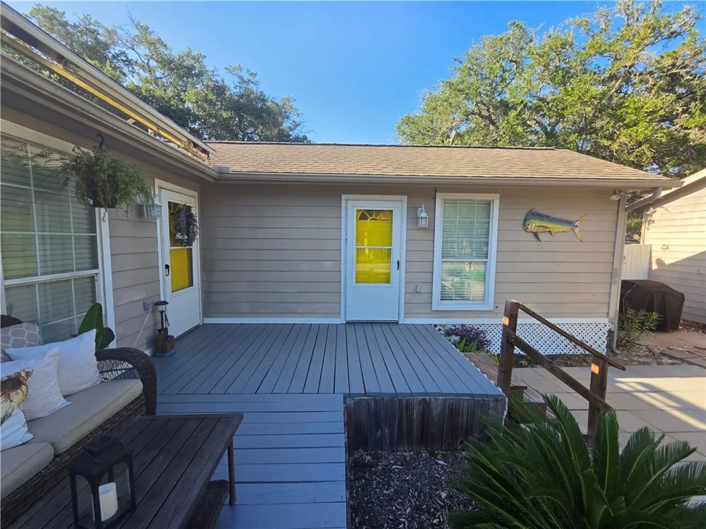 401 11th Street Fulton, TX 78358
