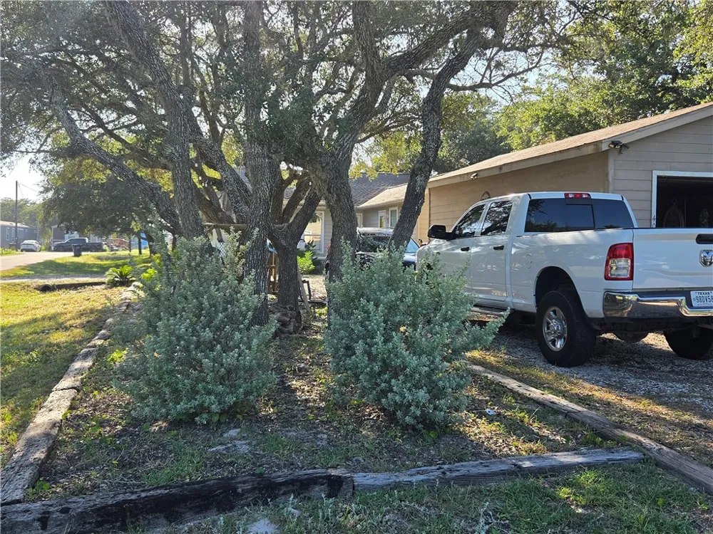 401 11th Street Fulton, TX 78358