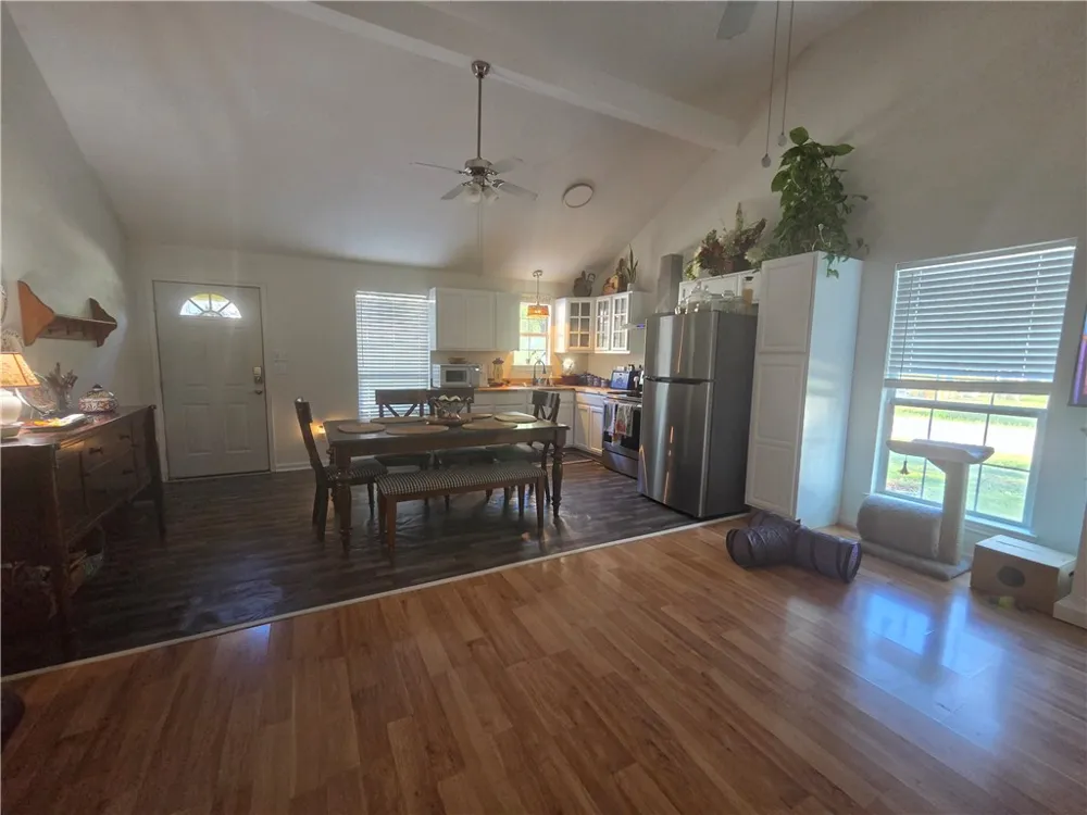 401 11th Street Fulton, TX 78358