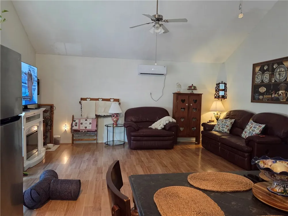 401 11th Street Fulton, TX 78358