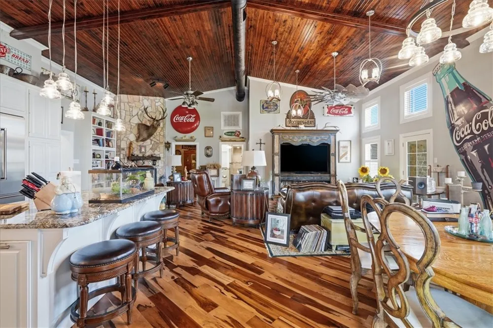 4885 County Road 329 Beeville, TX 78102