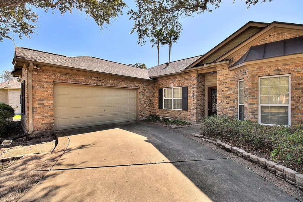 7642 Dallas Street Corpus Christi, TX 78413