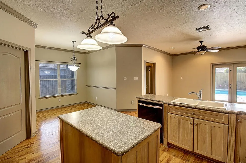 7642 Dallas Street Corpus Christi, TX 78413