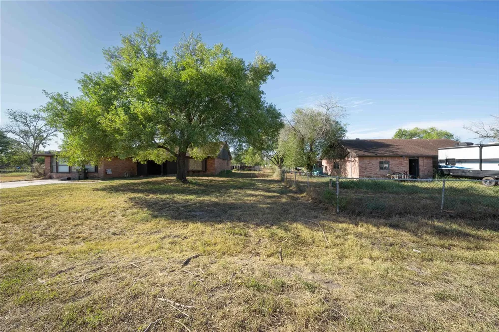 4132 Colony Drive Robstown, TX 78380