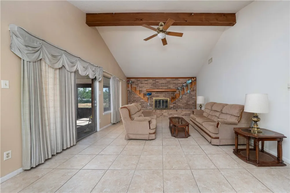 4132 Colony Drive Robstown, TX 78380
