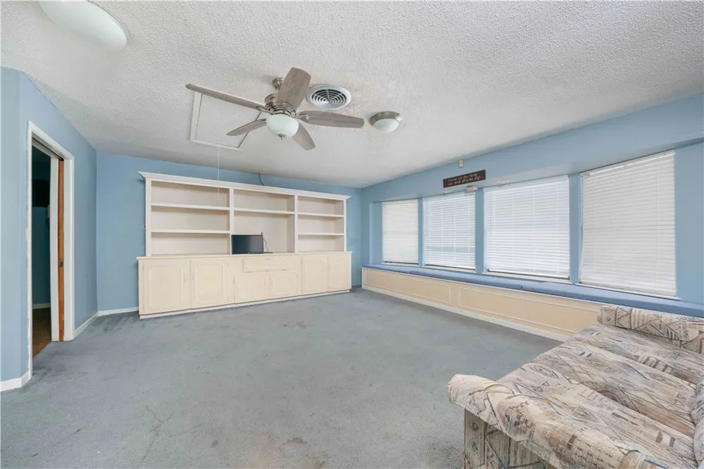 4132 Colony Drive Robstown, TX 78380