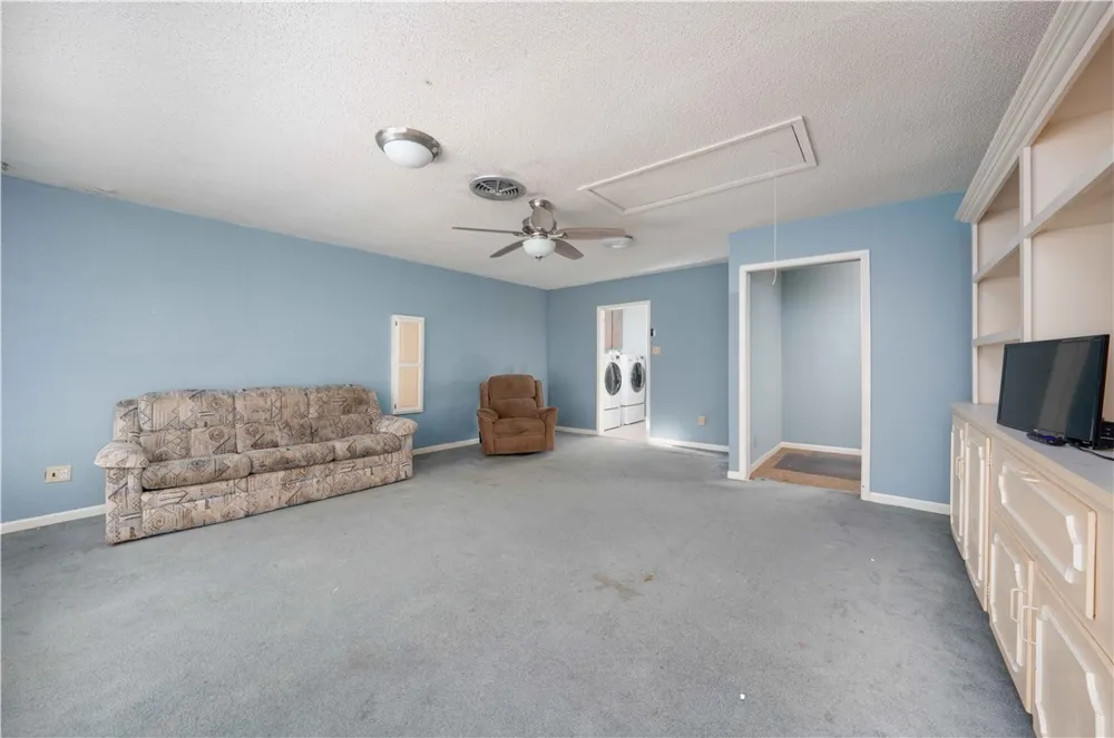 4132 Colony Drive Robstown, TX 78380