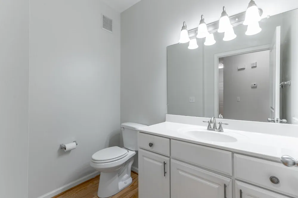 2105 Regency Court Chattanooga, TN 37421