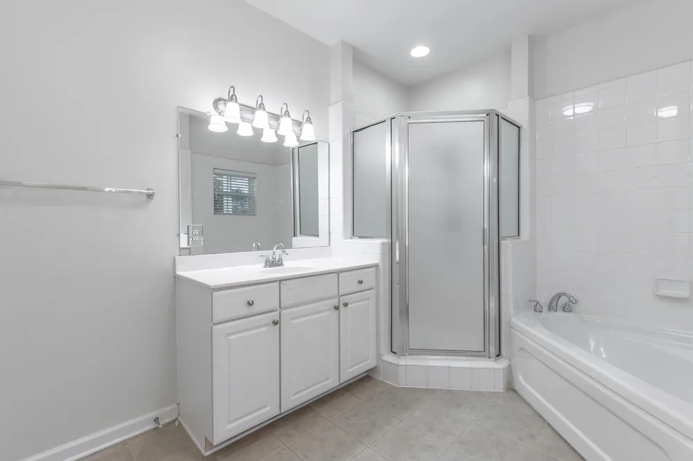 2105 Regency Court Chattanooga, TN 37421