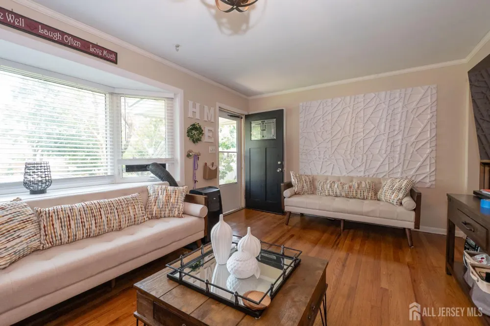 23 C STREET Middlesex, NJ 08846