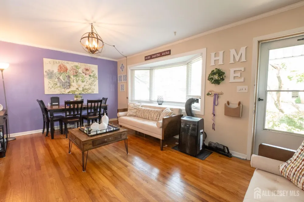 23 C STREET Middlesex, NJ 08846