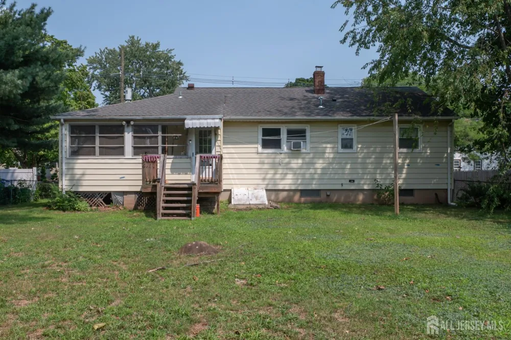 23 C STREET Middlesex, NJ 08846