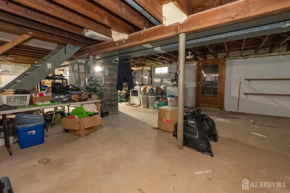 23 C STREET Middlesex, NJ 08846